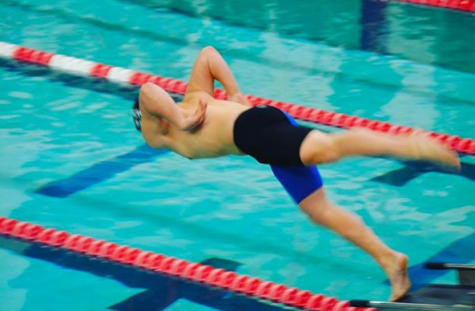 Quaker Men’s Swimming and Diving graduates 13, but feels confident in the upcoming season